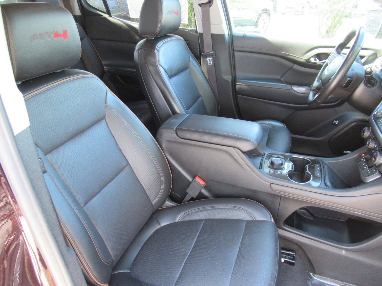 Used 2021 GMC Acadia AT4 w/ Trailering Package AWD/4WD image 9