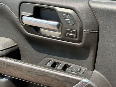 Used 2021 Chevrolet Silverado 1500 LTZ w/ LTZ Premium Package AWD/4WD image 14