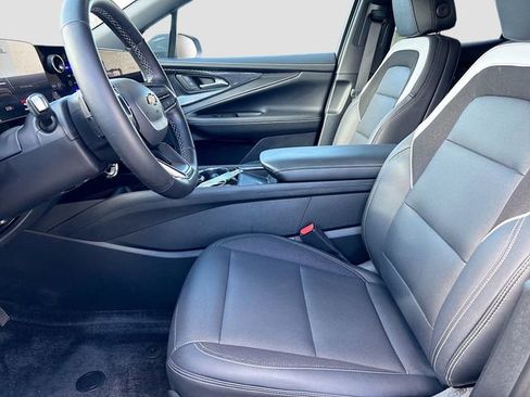 New 2024 Chevrolet Blazer EV LT image 25