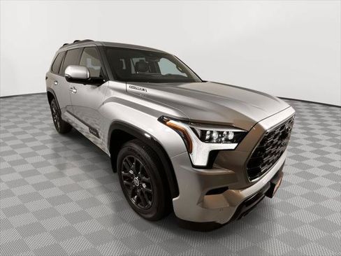 Certified 2024 Toyota Sequoia Platinum AWD/4WD image 1