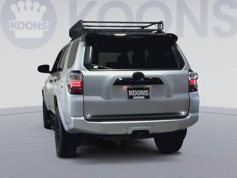 Used 2021 Toyota 4Runner Venture image 10