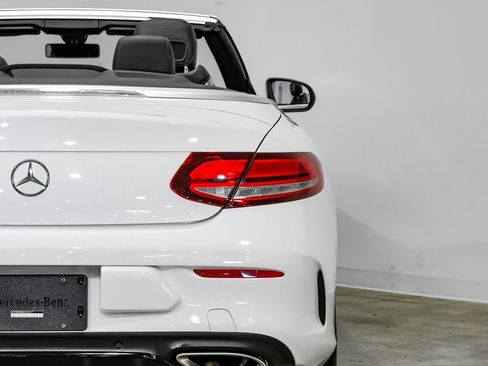 Used 2020 Mercedes-Benz C 300 Cabriolet image 38