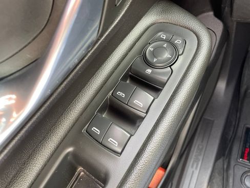 Used 2024 GMC Terrain SLE w/ Elevation Edition FWD image 24
