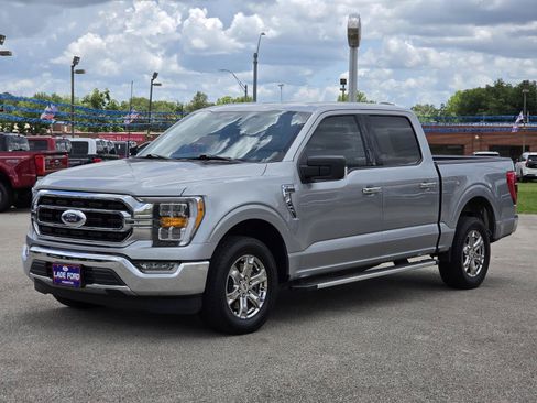 Used 2023 Ford F150 XLT w/ Equipment Group 302A High RWD image 3