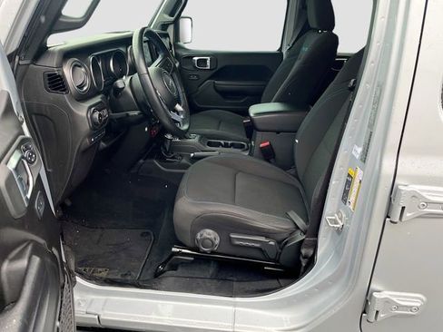 Used 2022 Jeep Wrangler Unlimited Rubicon 4xe w/ Cold Weather Group image 21