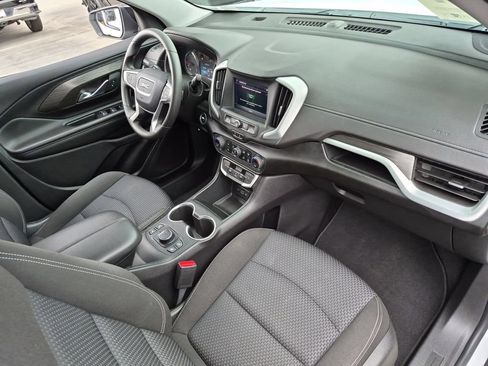 Used 2023 GMC Terrain SLE w/ Driver Convenience Package FWD image 22