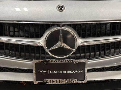 Used 2023 Mercedes-Benz C 300 4MATIC Sedan image 9