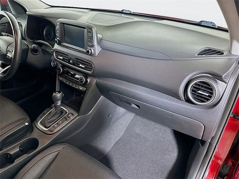 Used 2021 Hyundai Kona Limited image 28