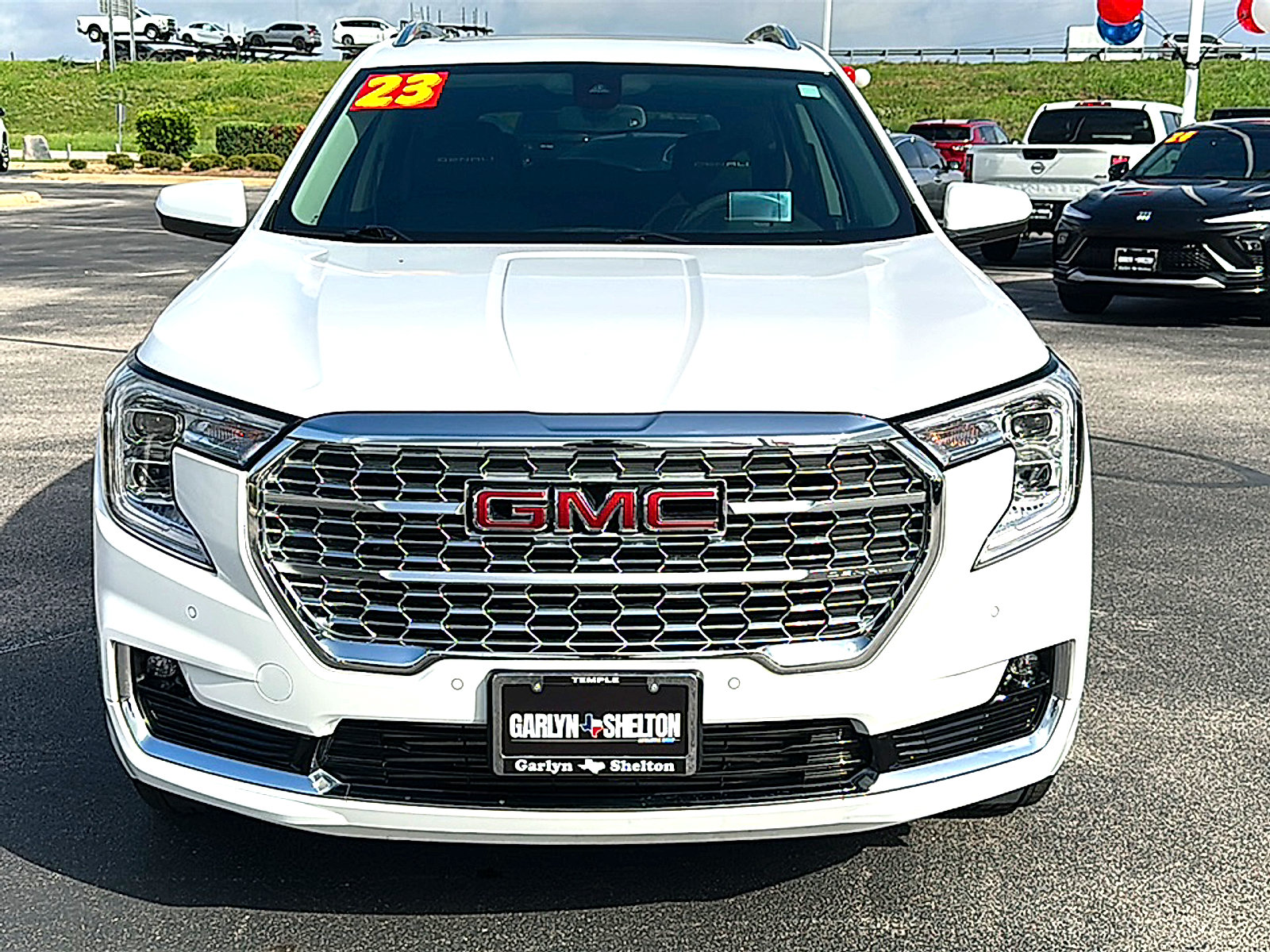 Used 2023 GMC Terrain Denali AWD/4WD image 11