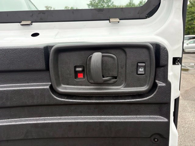 Used 2025 Chevrolet Express 2500 w/ Driver Convenience Package RWD image 7