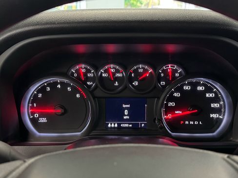 Used 2024 Chevrolet Silverado 2500 Custom w/ Custom Value Package AWD/4WD image 19