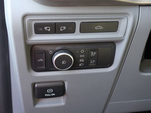 Used 2021 Ford F150 XLT w/ Equipment Group 302A High AWD/4WD image 14