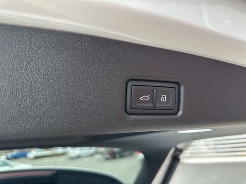 New 2025 Audi Q5 Premium Plus image 15