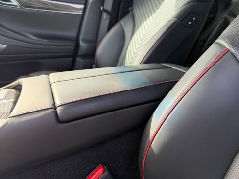 Used 2023 Genesis G80 3.5T Sport image 15