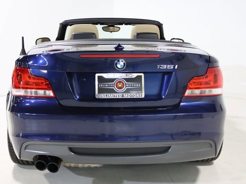 Used 2012 BMW 135i Convertible image 29