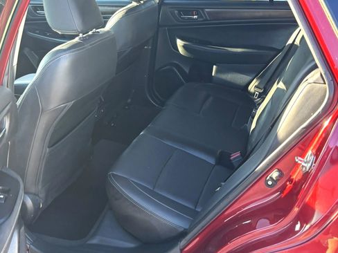 Used 2016 Subaru Outback 2.5i Limited image 9