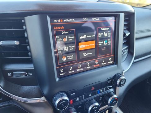 Used 2021 RAM 1500 Laramie image 22