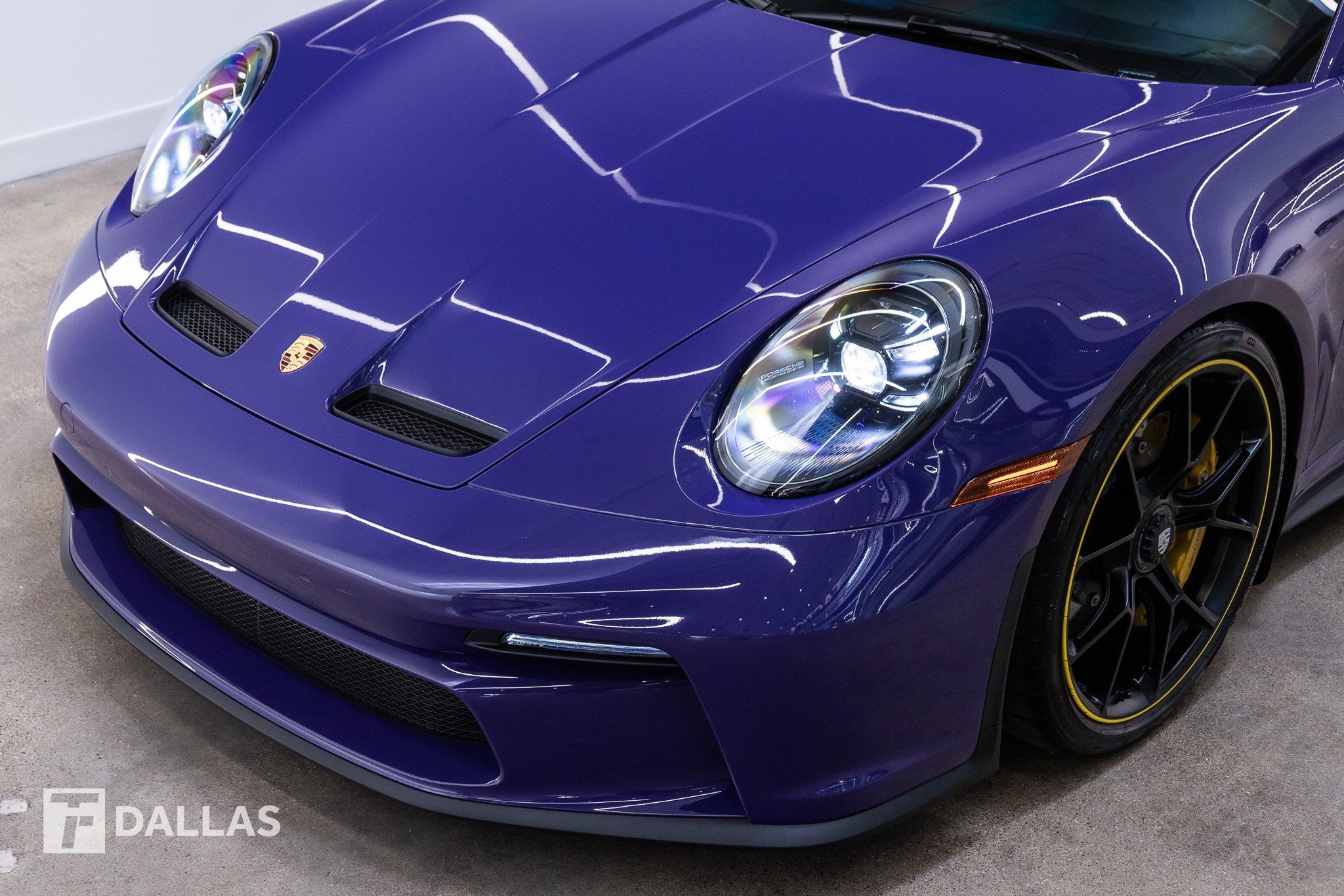 Used 2022 Porsche 911 GT3 RWD image 3