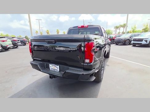 New 2026 Chevrolet Colorado Z71 w/ Technology Package AWD/4WD image 17