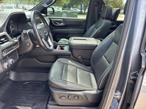 Used 2021 GMC Yukon SLT w/ SLT Premium Package AWD/4WD image 17