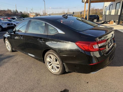 Used 2019 Honda Accord LX image 13