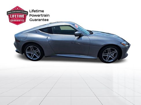 Certified 2025 Nissan Z Performance w/ Floor Mat Package RWD image 6