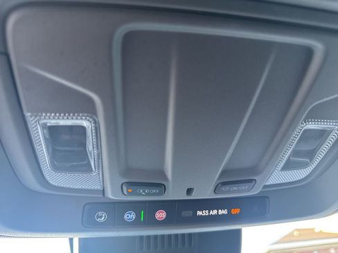 Used 2023 Chevrolet Silverado 1500 LT image 43