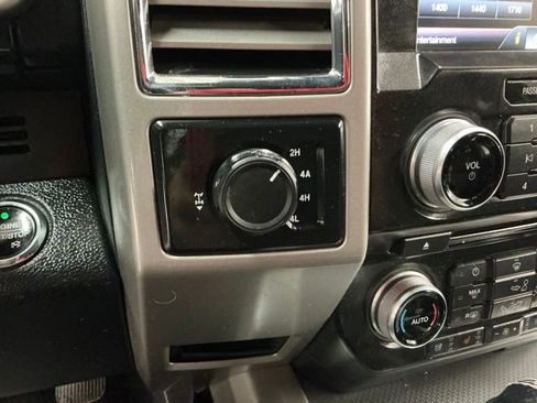 Used 2015 Ford F150 Lariat w/ Equipment Group 502A Luxury image 25