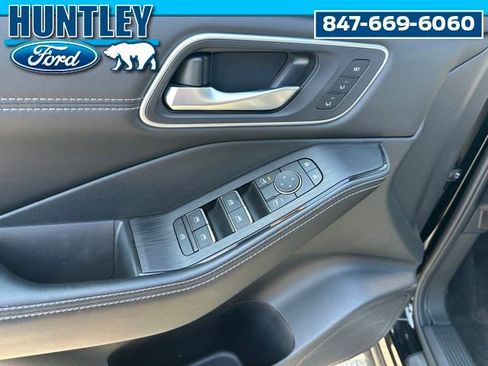 Used 2024 Nissan Rogue Platinum w/ Platinum Premium Package AWD/4WD image 21