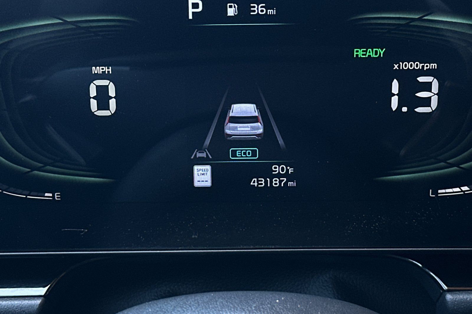 Used 2023 Kia Niro EX Touring FWD image 25