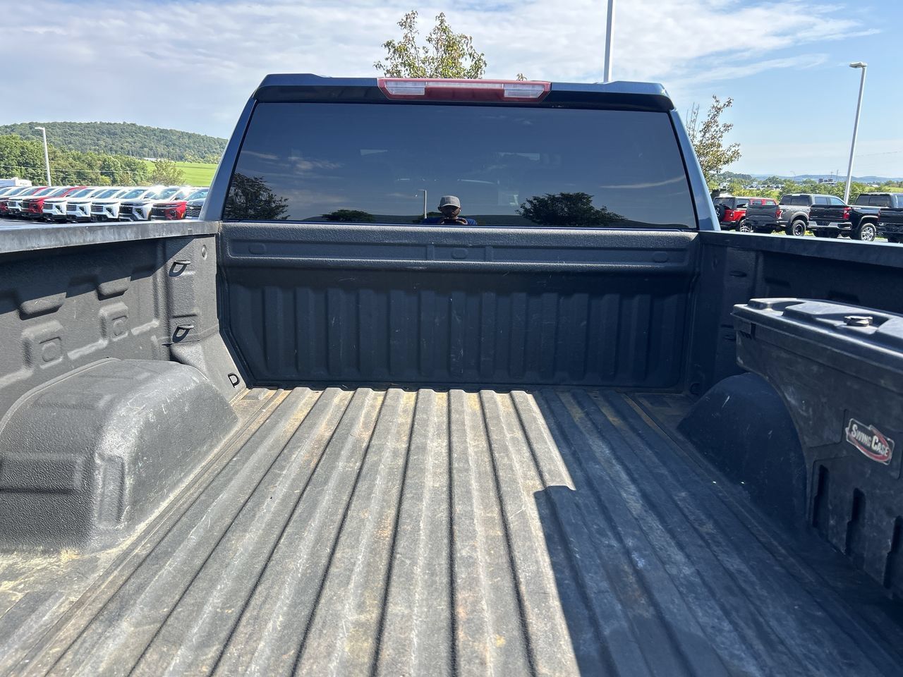 Used 2021 Chevrolet Silverado 1500 Custom AWD/4WD image 9