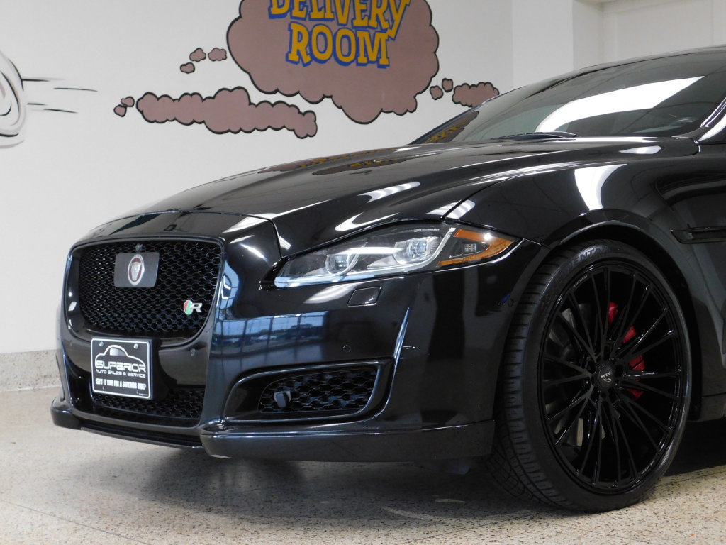 Used 2018 Jaguar XJ RWD image 21