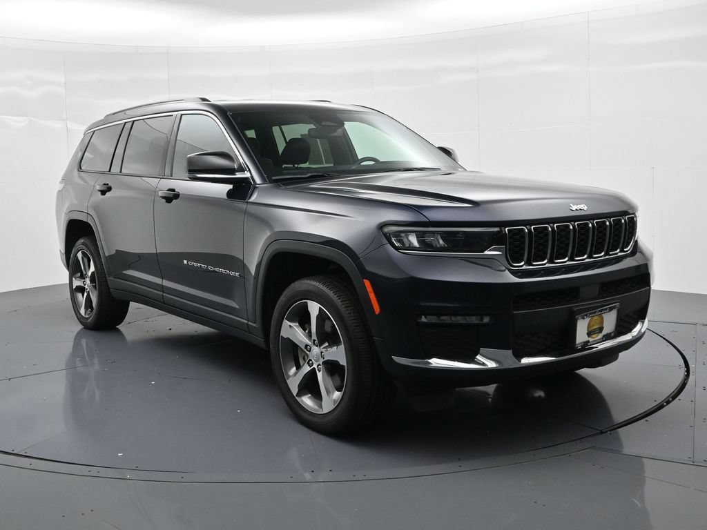 Used 2024 Jeep Grand Cherokee L Limited AWD/4WD image 4
