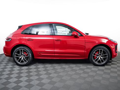 New 2026 Porsche Macan S image 11