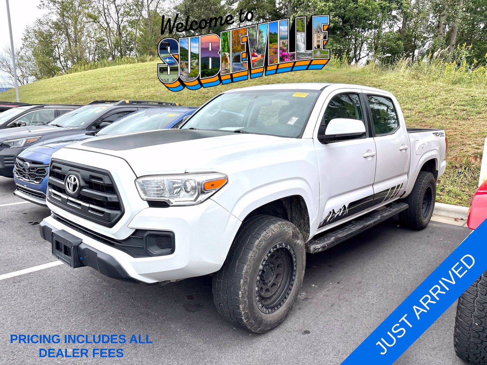 Used 2017 Toyota Tacoma SR w/ Tow Package AWD/4WD image 1