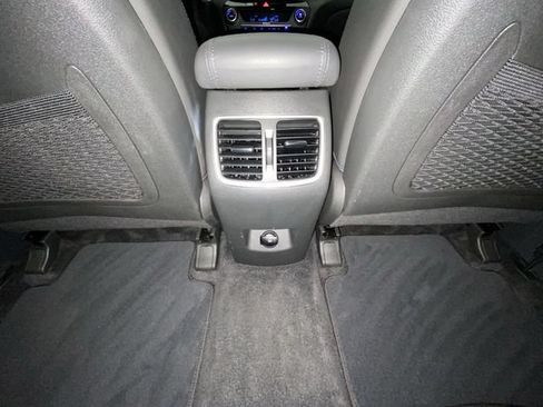 Used 2021 Hyundai Tucson Limited AWD/4WD image 27