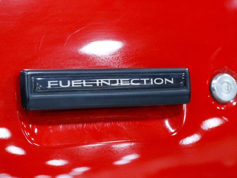 Used 1991 Chevrolet Camaro RS RWD image 32