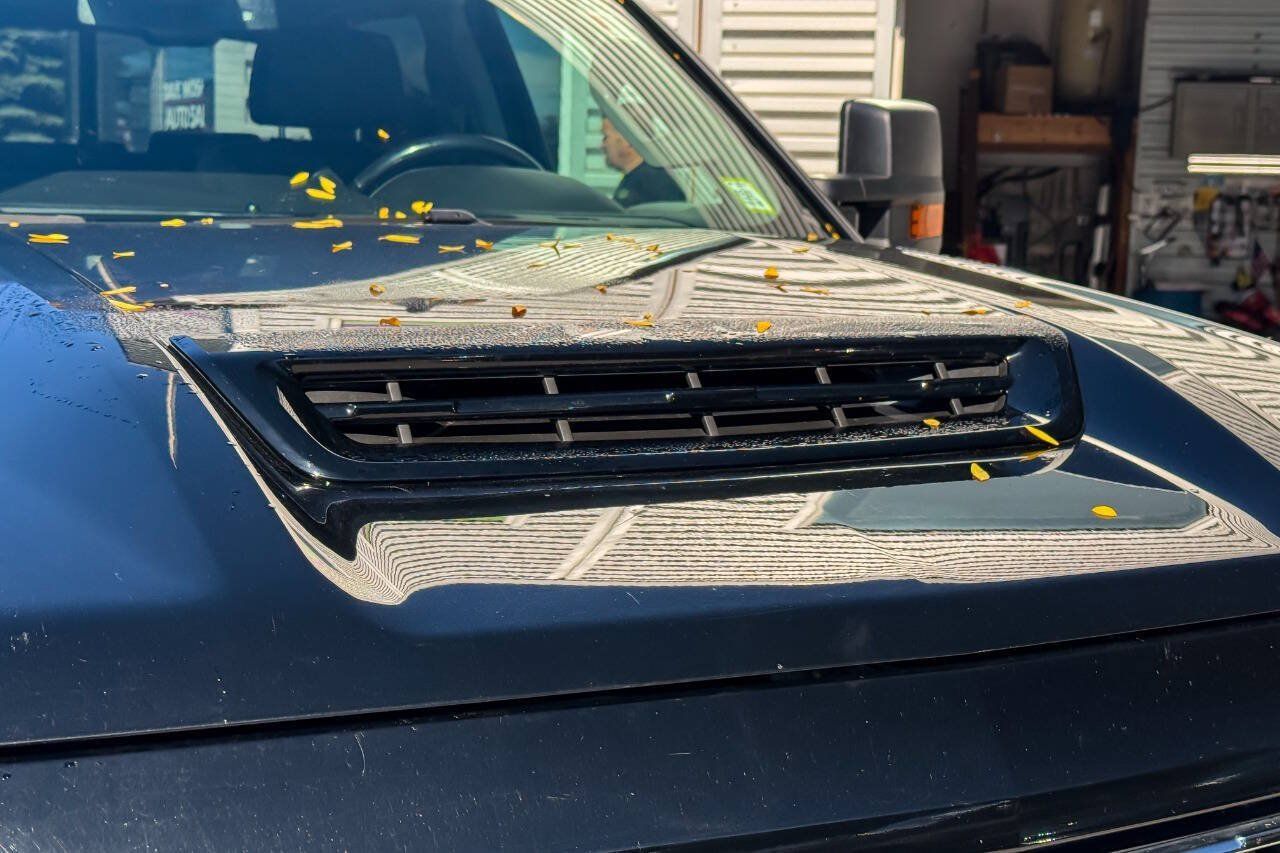 Used 2019 Chevrolet Silverado 2500 LTZ w/ Duramax Plus Package AWD/4WD image 10