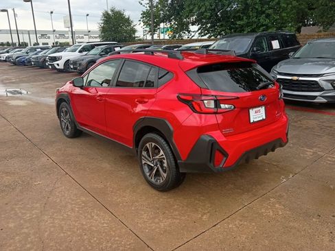 Used 2025 Subaru Crosstrek 2.5i Premium AWD/4WD image 8