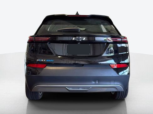 Used 2023 Chevrolet Bolt EUV Premier w/ Sun & Sound Package FWD image 3