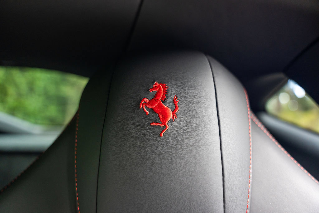 Used 2020 Ferrari 812 Superfast RWD image 30