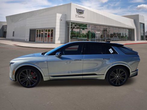 New 2026 Cadillac Lyriq V w/ LPO, Floor Liner Package AWD/4WD image 3