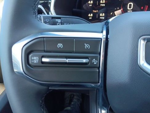 New 2026 GMC Canyon Elevation AWD/4WD image 10