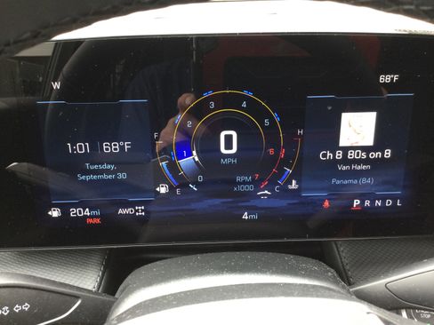 New 2026 Chevrolet Equinox LT w/ LPO, Floor Liner Package image 11