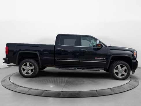Used 2017 GMC Sierra 2500 SLT w/ All Terrain HD Package image 1