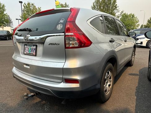 Used 2016 Honda CR-V LX image 5