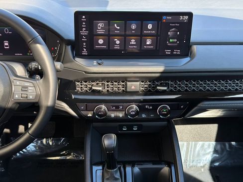 Used 2023 Honda Accord EX-L image 15