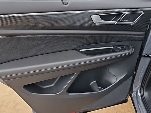 New 2026 Volkswagen Atlas Cross Sport SEL Premium R-Line image 21