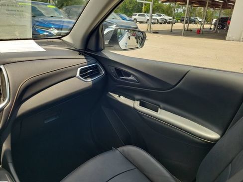 Used 2020 Chevrolet Equinox Premier FWD image 13