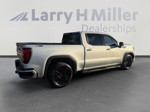 Used 2021 GMC Sierra 1500 Elevation w/ Preferred Package image 5